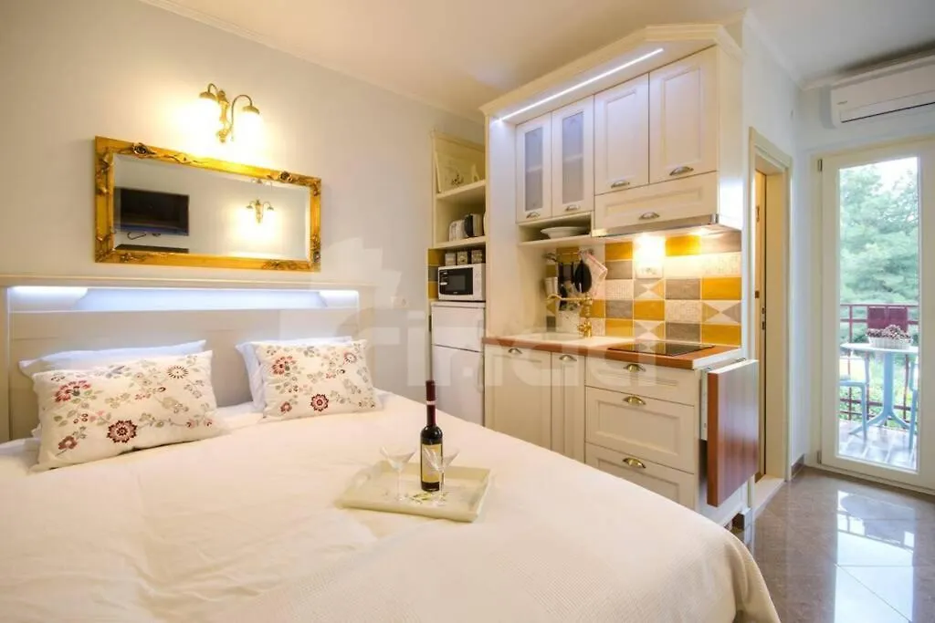 Apartment Studio Centener Rustico Gold Rovinj Croatia